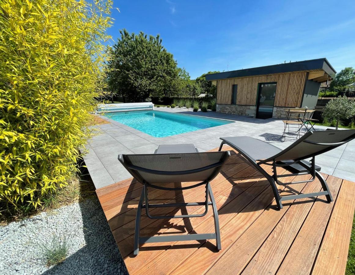 Appart-Hotel N 4 Calme Avec Terrasse, Wi-Fi Haut Debit, Petit-Dejeuner, Room-Service Et Parking Prive Chouzelot Екстериор снимка