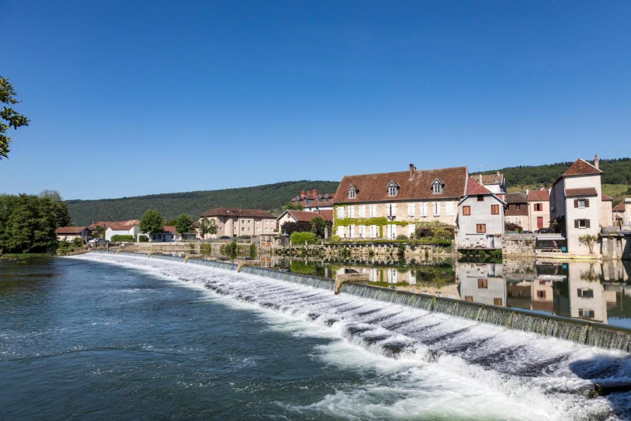 Appart-Hotel N 4 Calme Avec Terrasse, Wi-Fi Haut Debit, Petit-Dejeuner, Room-Service Et Parking Prive Chouzelot Екстериор снимка